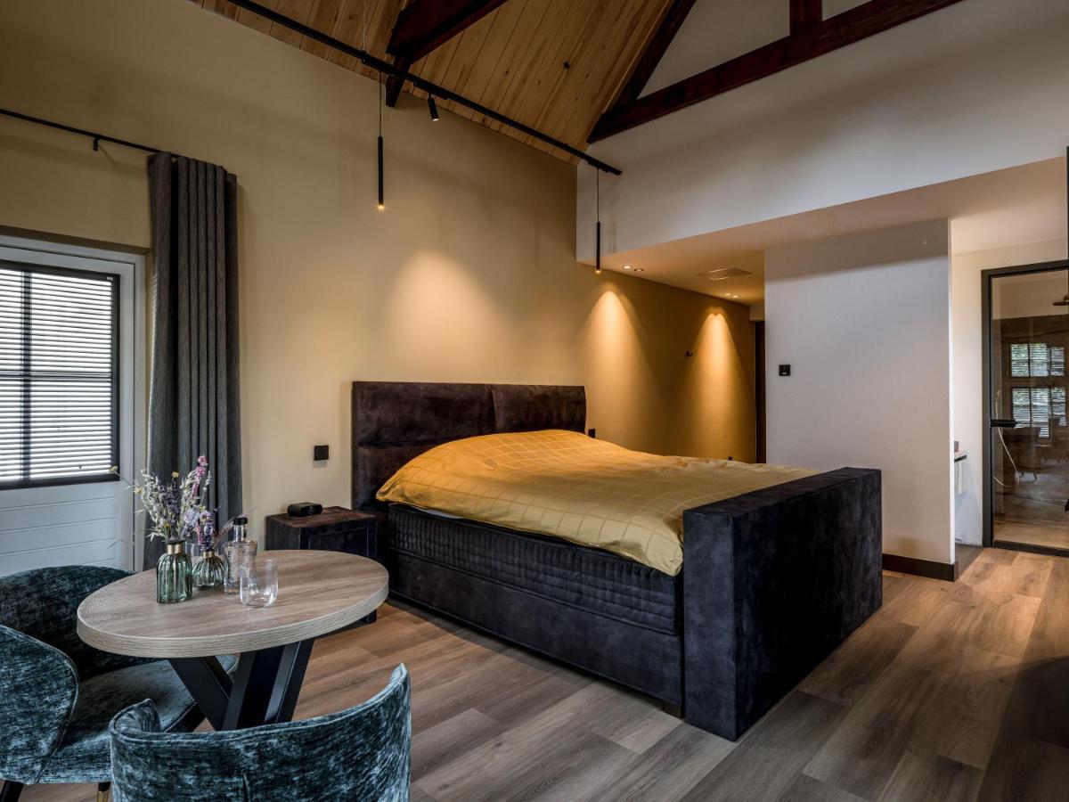 Lindenhuys Logies Bed & Breakfast Sint-Oedenrode ภายนอก รูปภาพ